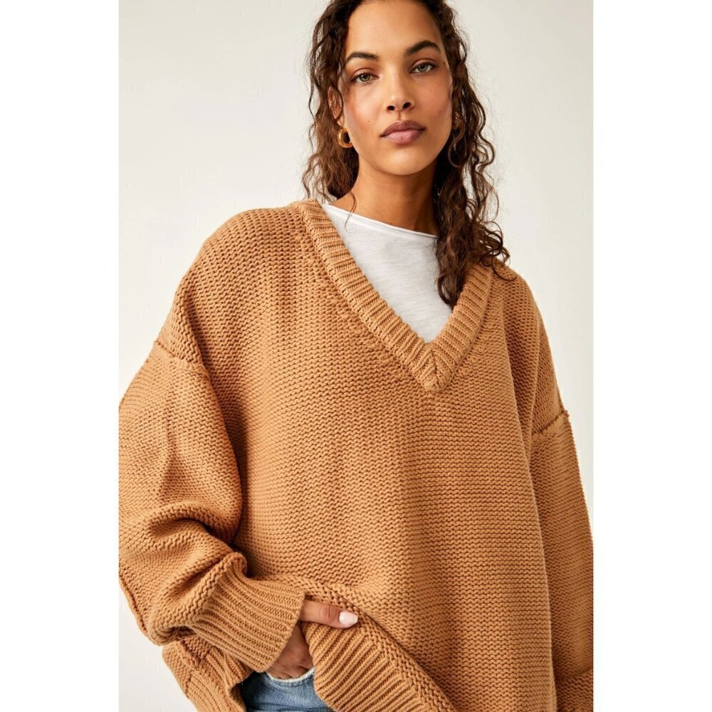 FREE PEOPLE Alli V-neck Sweater in Camel Size Medium - Picture 5 of 10
